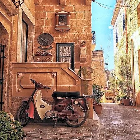 - With Stunning Views Shared Pool Szálloda Gozo